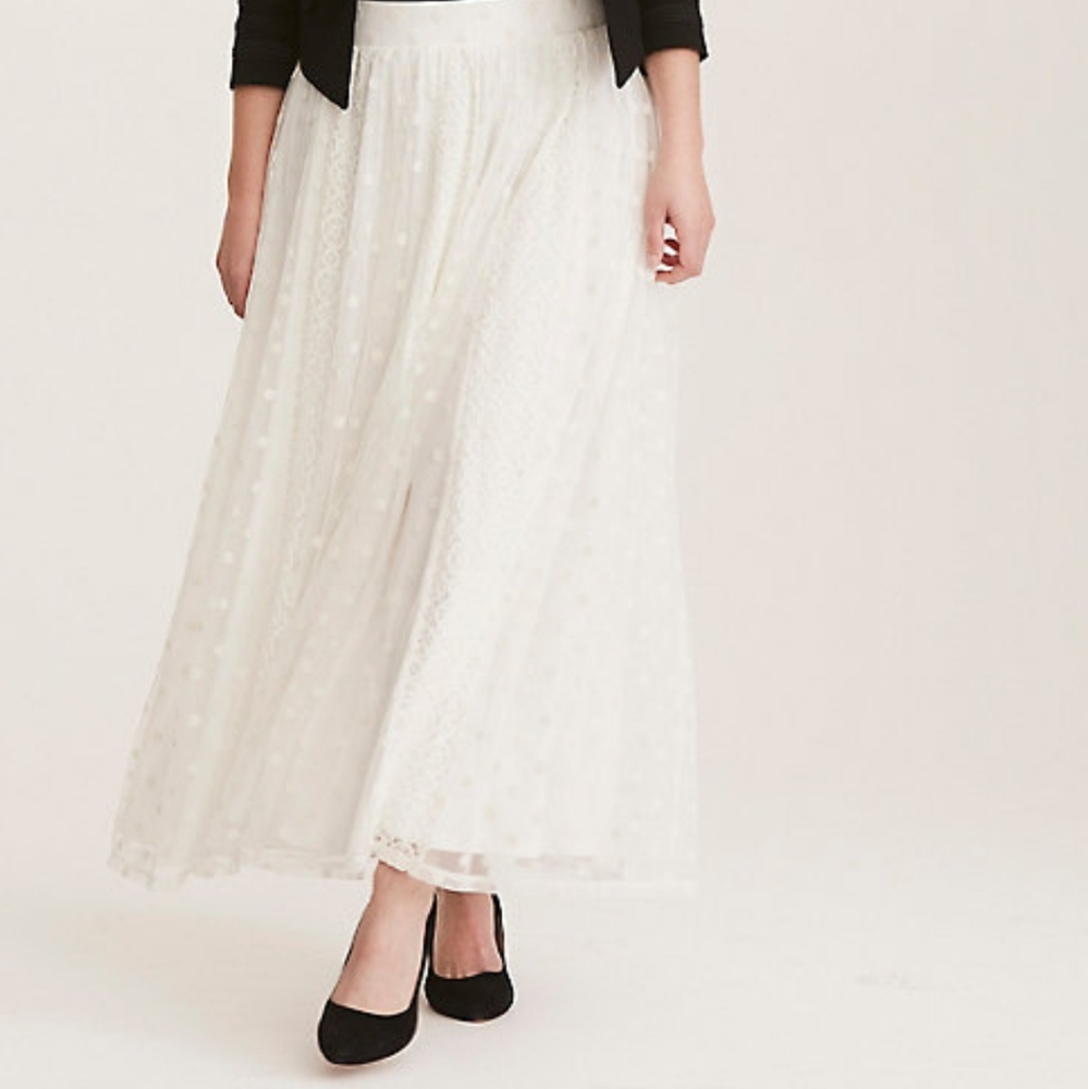 New with tags Torrid Skirt